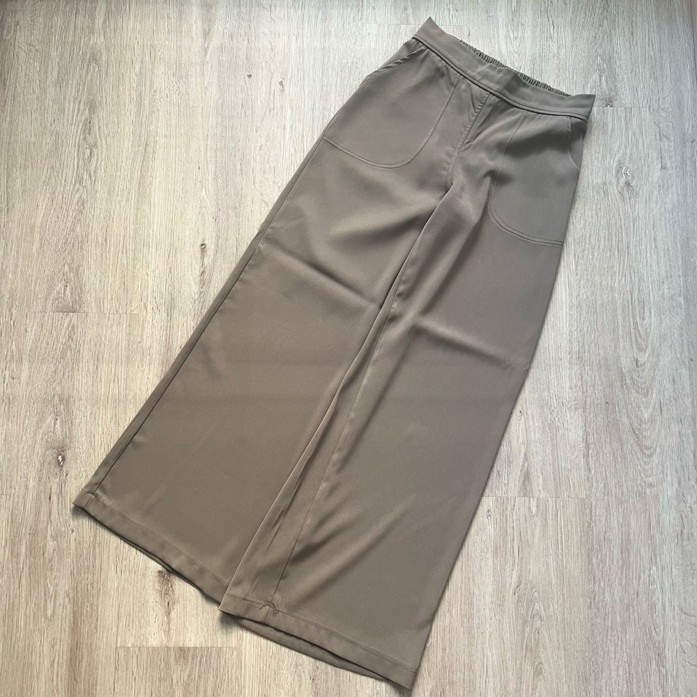 Max Studio Dress Pants Women’s XS Tan Wide Leg Stretch Trousers Pockets - Picture 3 of 5